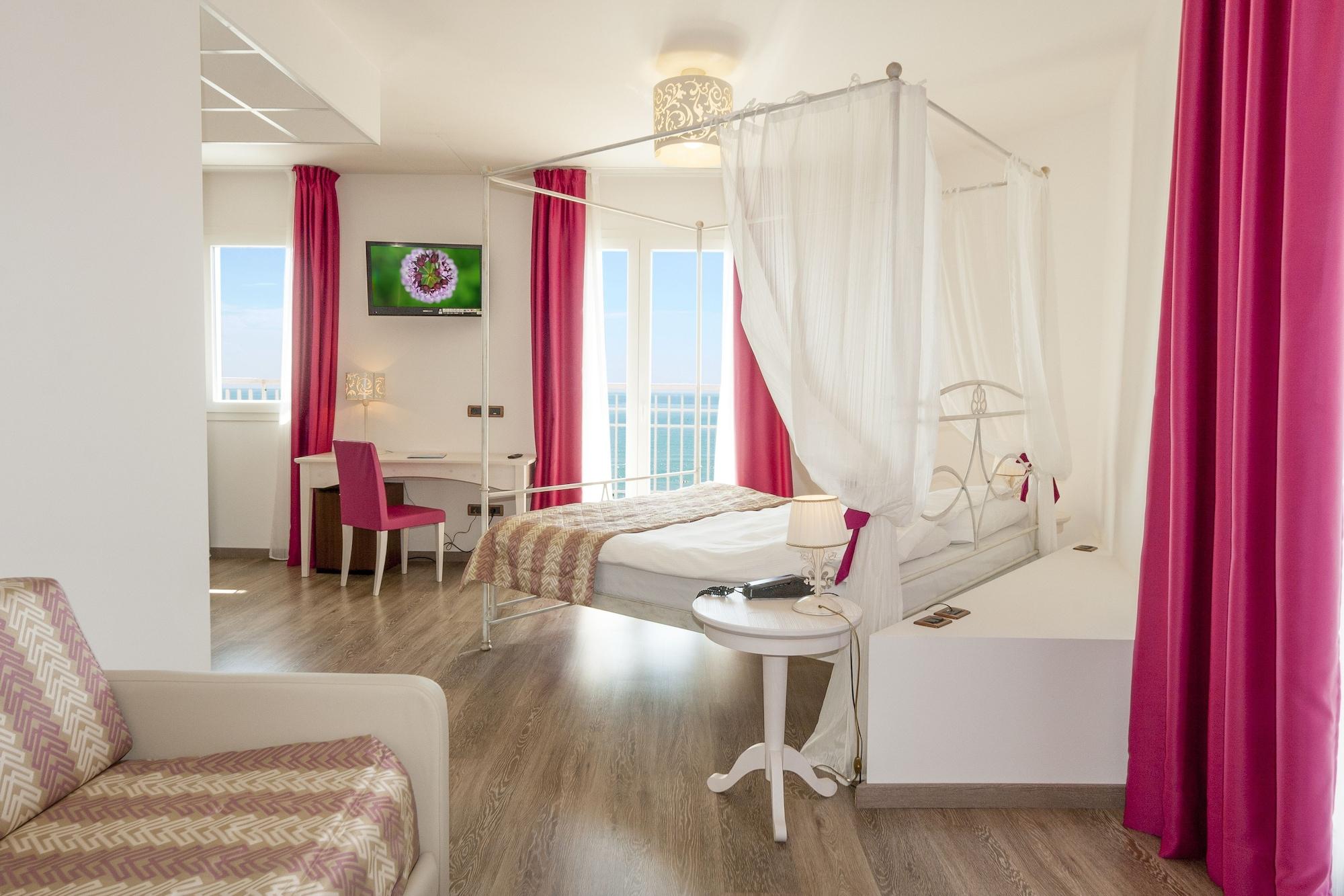 Regent'S Hotel Lido di Jesolo Eksteriør billede