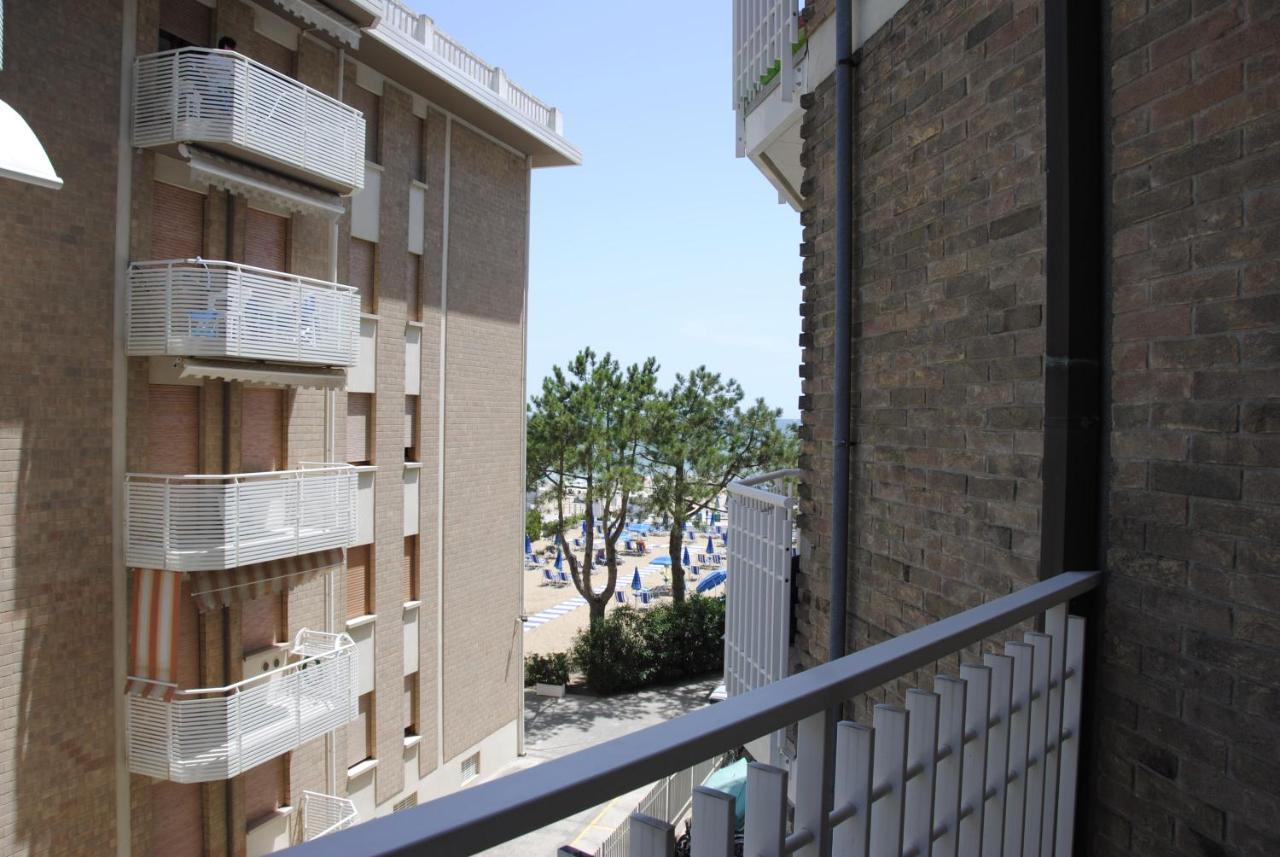 Regent'S Hotel Lido di Jesolo Eksteriør billede