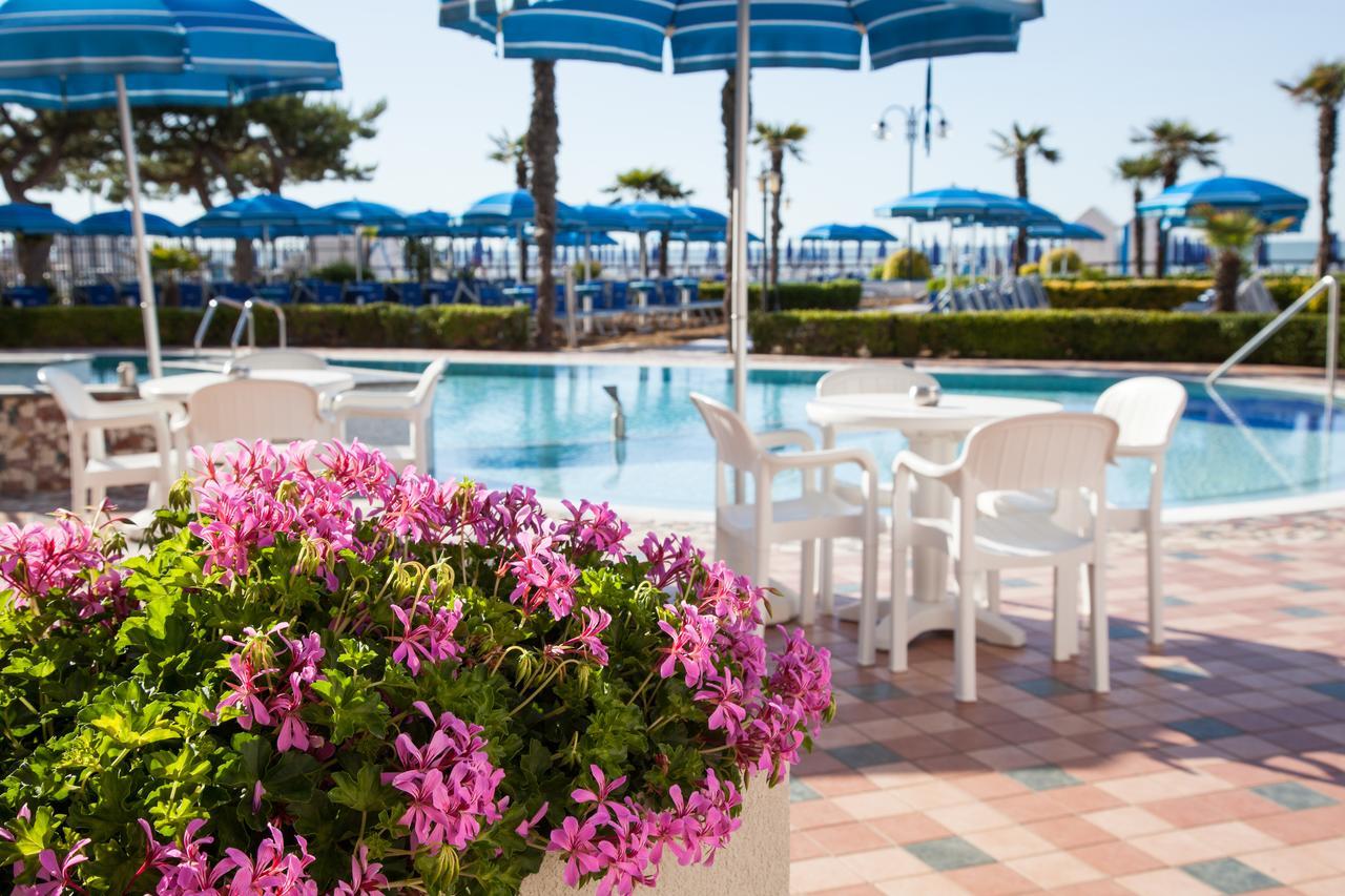 Regent'S Hotel Lido di Jesolo Eksteriør billede