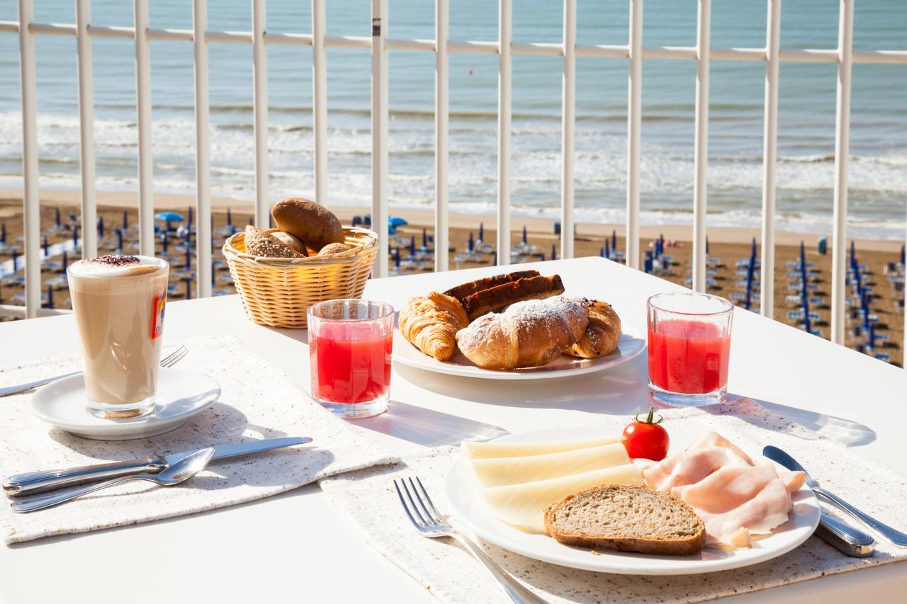 Regent'S Hotel Lido di Jesolo Eksteriør billede