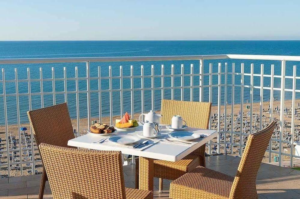Regent'S Hotel Lido di Jesolo Eksteriør billede