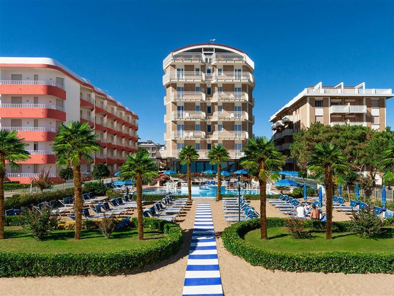 Regent'S Hotel Lido di Jesolo Eksteriør billede