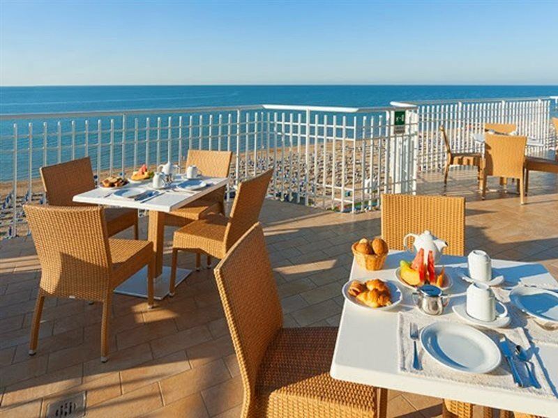 Regent'S Hotel Lido di Jesolo Eksteriør billede