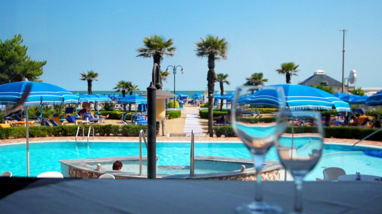Regent'S Hotel Lido di Jesolo Eksteriør billede